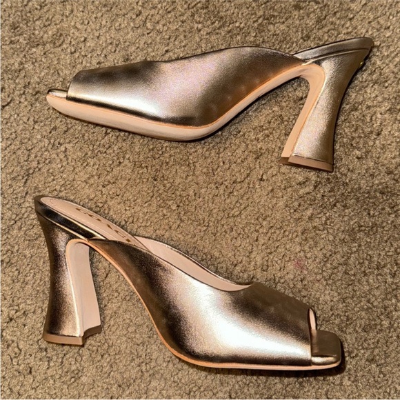 Coach patent leather mules - Picture 7 of 16